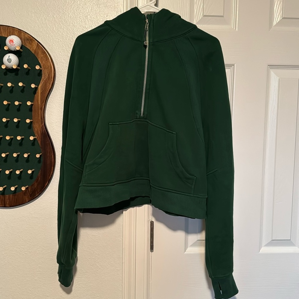 LULULEMON EVERGLADE GREEN SCUBA SIZE M/L